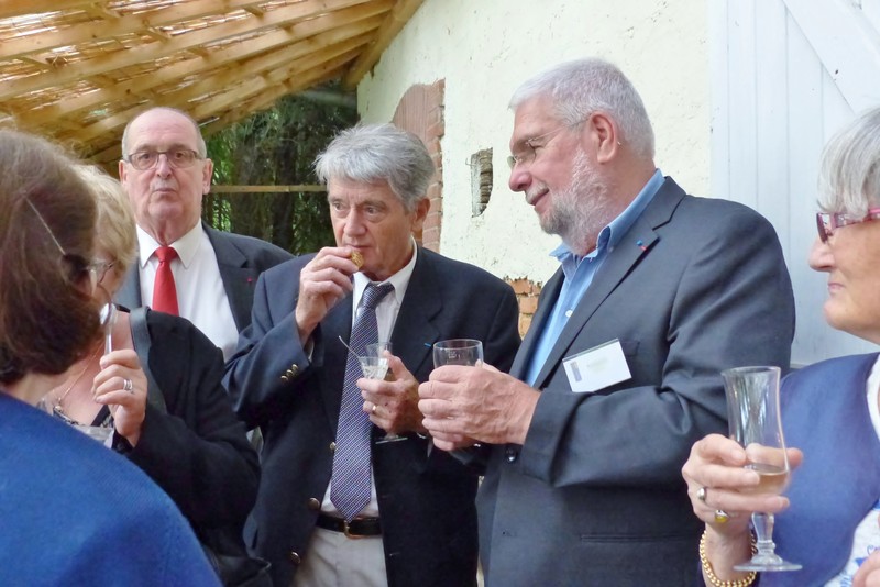 05_P1130033 (Clement).jpg - ...